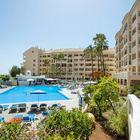 شقة Tranquil Communal Heated Pool *