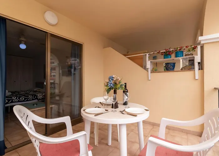 Tranquil Communal Heated Pool *